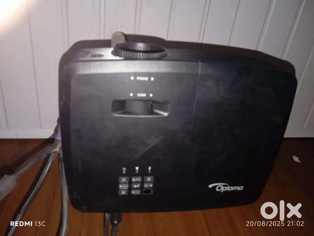 പ്രൊജക്ടർ വിൽപ്പനയ്ക്ക്