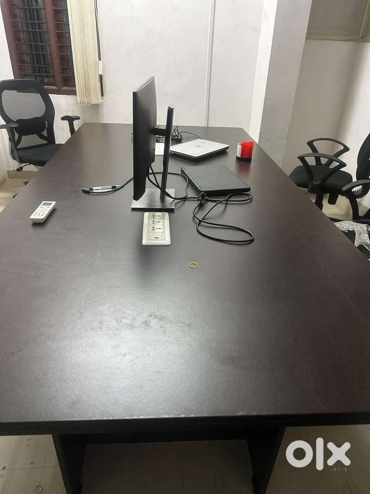 Office chairs & table