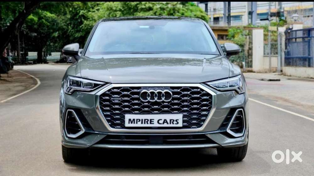Audi Q3 40 TFSI Technology, 2023, Petrol