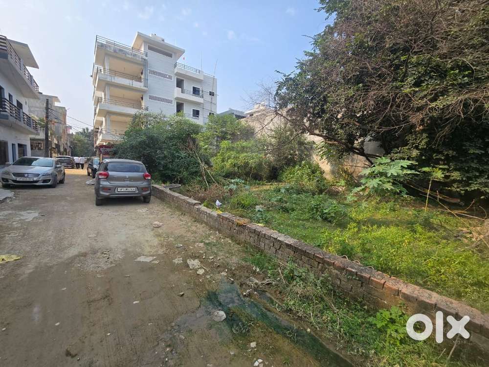 5000 sqft nagar nigam dakhil kharij plot, Infront of Amity University