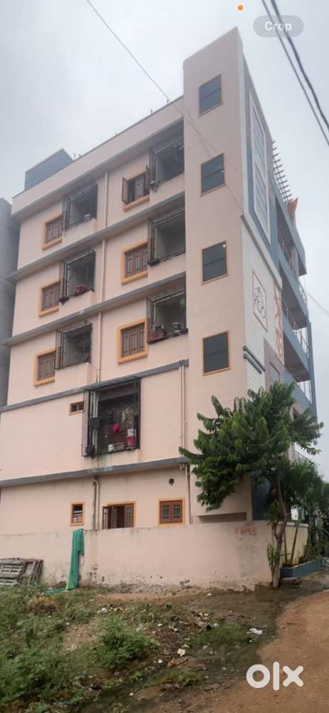 Need roommates to share my