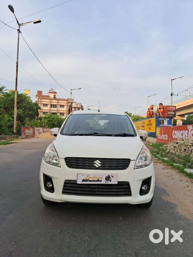 Maruti Suzuki Ertiga VXI SHVS, 2014, Petrol