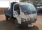 मॉडल 2023 स्वराज माजदा 4 टायर में डंपिंग ट्रक