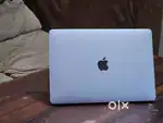 Apple Macbook Pro i5 8gb Ram 256gb Apple SSD 13inch Retina Display
