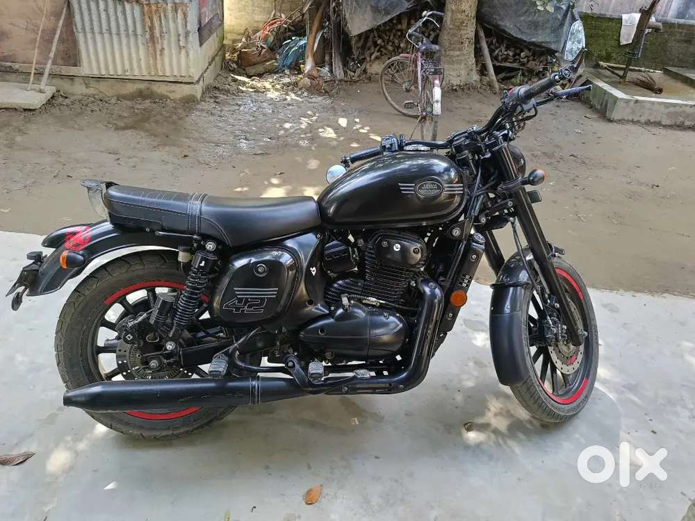 Super mint condition Jawa 42