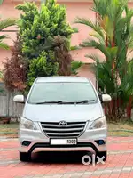 Toyota Innova 2.5 V 7 STR, 2013, Diesel