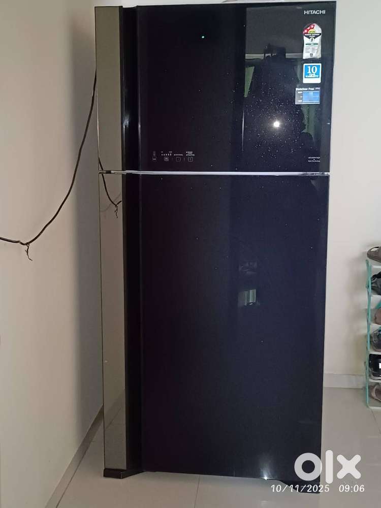 Hitachi 601L Frost Free Inverter Double Door Fridge (Glass Black)