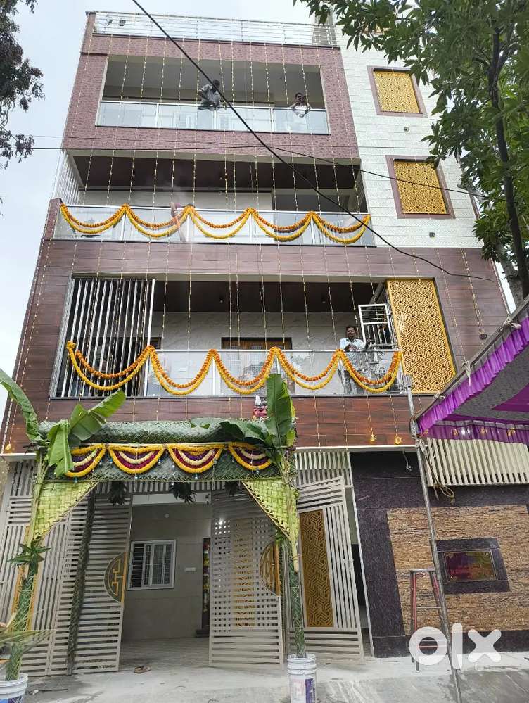 2BkH  For Rent