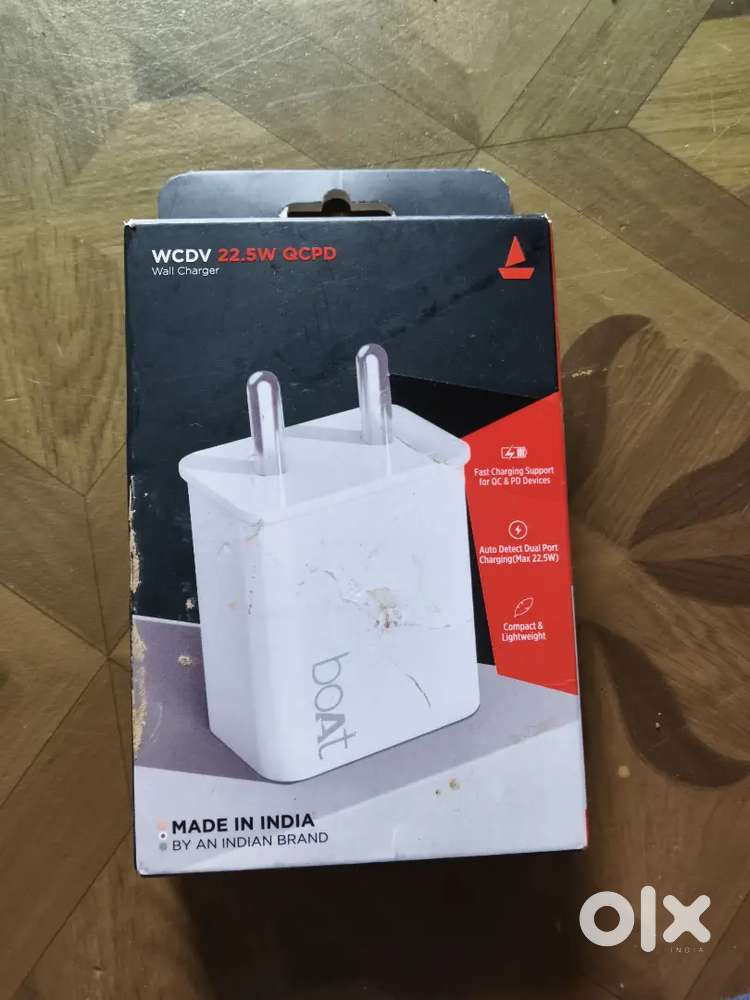BOAT 22.5W FAST CHARGING ADAPTER AND CABLE FOR SALE