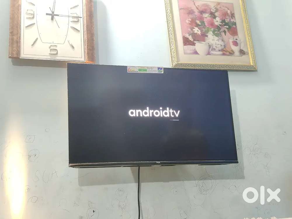 TCL 32 inch Smart TV
