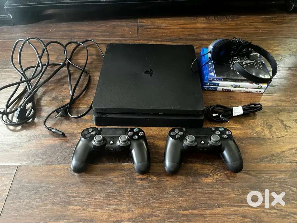 Ps4 slim 1TB