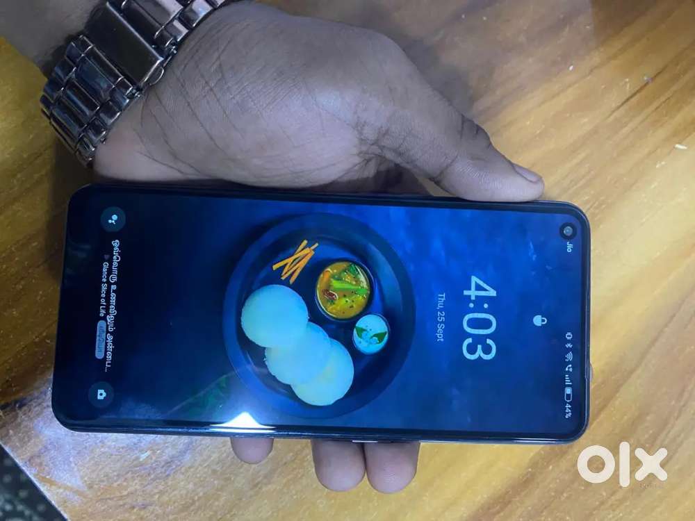 Realme x7 max 12/256 Price negotiable