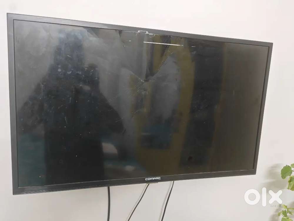 Compaq 32 inch TV, panel not working