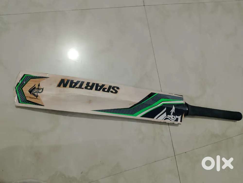 Spartan Kashmir Willow Cricket Bat For 10 - 12 Yrs