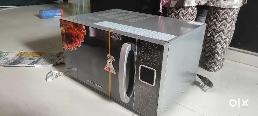 Morphy Richards mwo 25cg oven with new condition