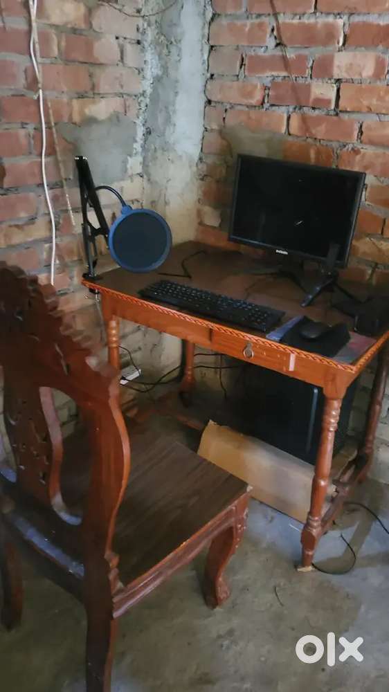 Zebion moniter computer  for offer