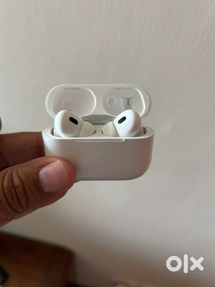 AirPods Pro For 7999
