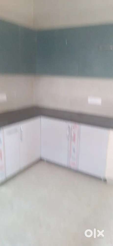 Floor for rent in Ecocity-2