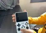 R36s gaming console