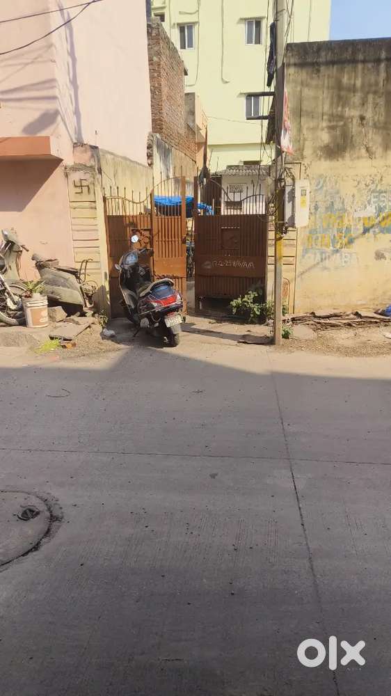 400 square yards plot