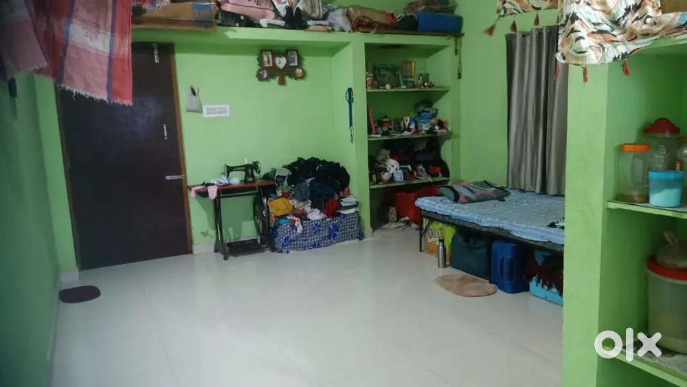 Need a girl roommate