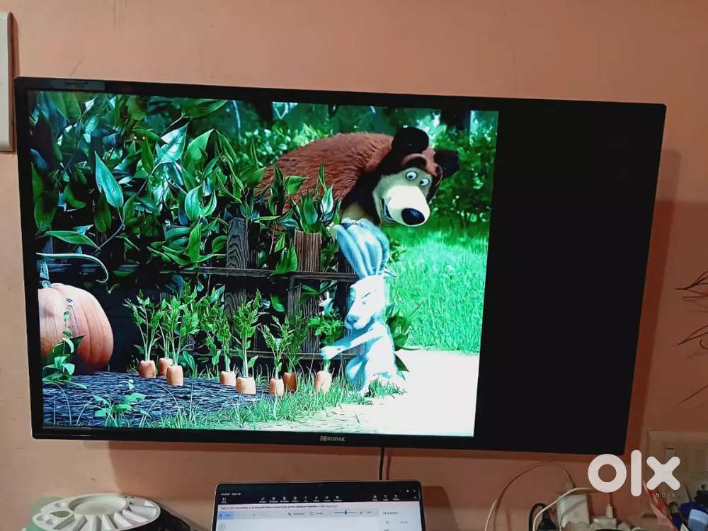 Selling Kodak android smart tv 40 inch