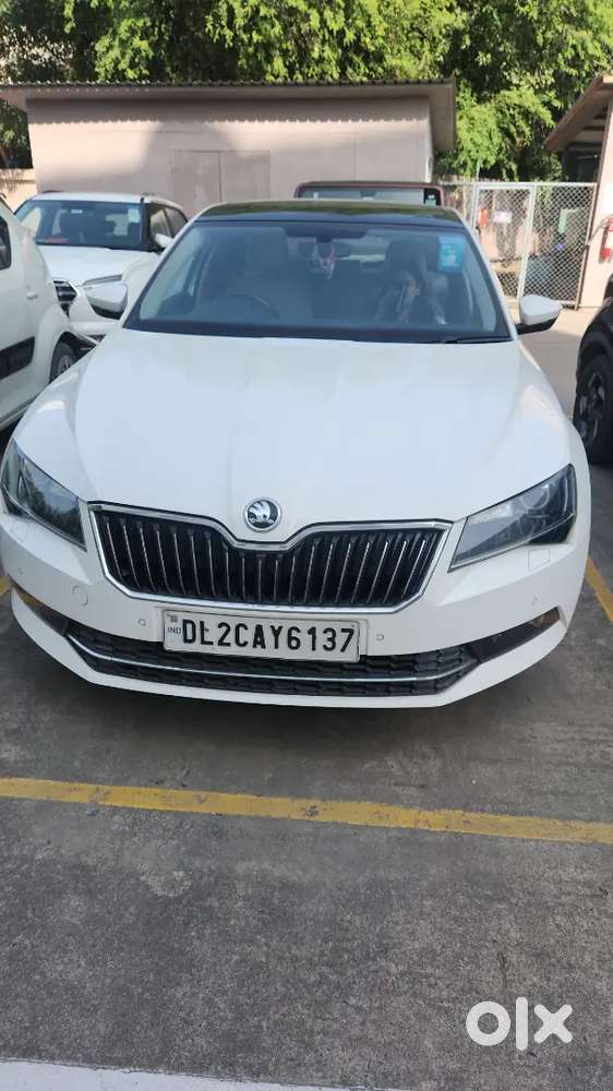 Skoda Superb 2018 Petrol Well Maintained