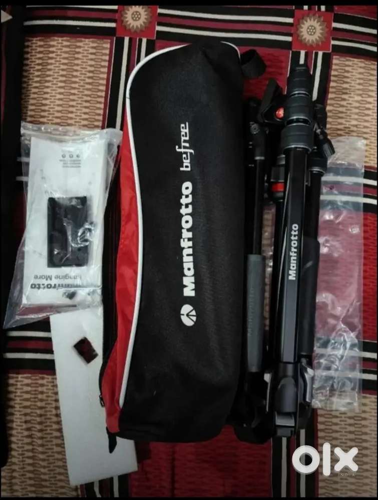 Manfrotto tripod/ tripod for camera, mobile phone etc
