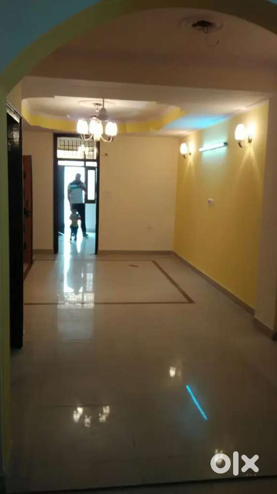 3BHK spacious flat for rent in sector 49, hindon vihar