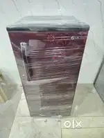 Single door flower design with toughned glass only at 6000 . Hurry up