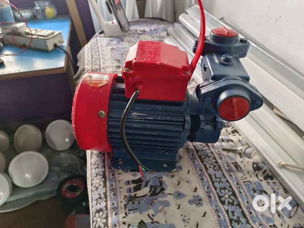 Crompton mono black motor good working condition model meni Chrome 1