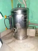 Electric milk boiler