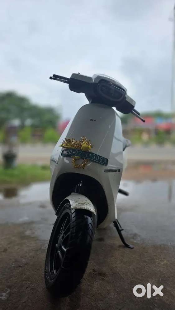 OLA S1 PRO SINGLE HANDED USE