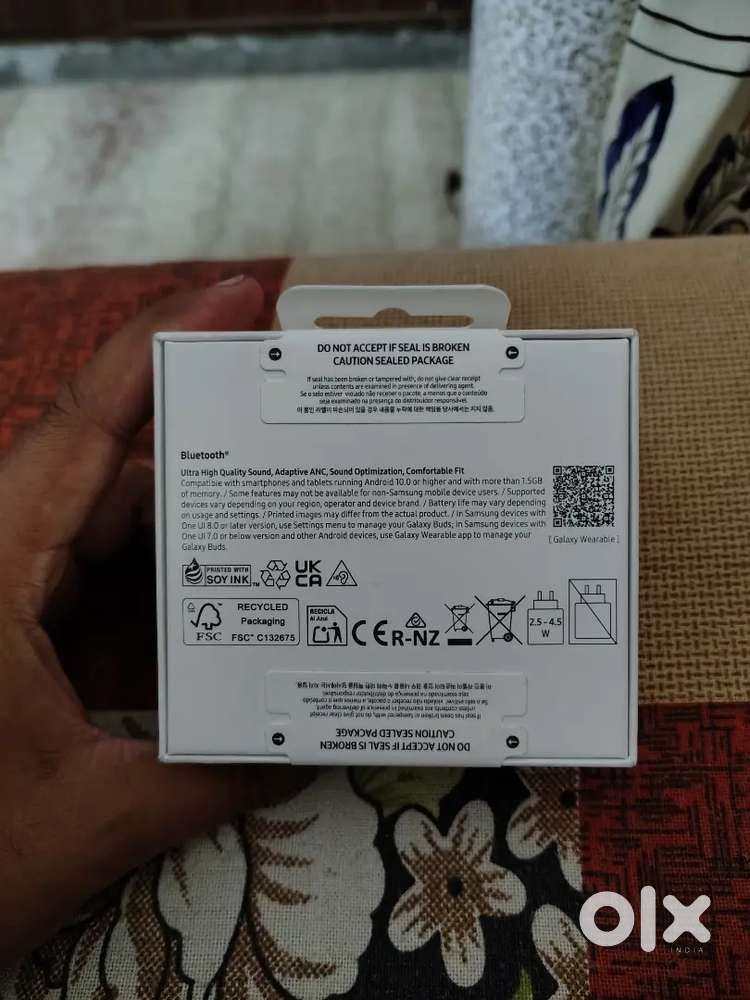 Samsung Galaxy Buds 3 (Brand New)(Seal packed)