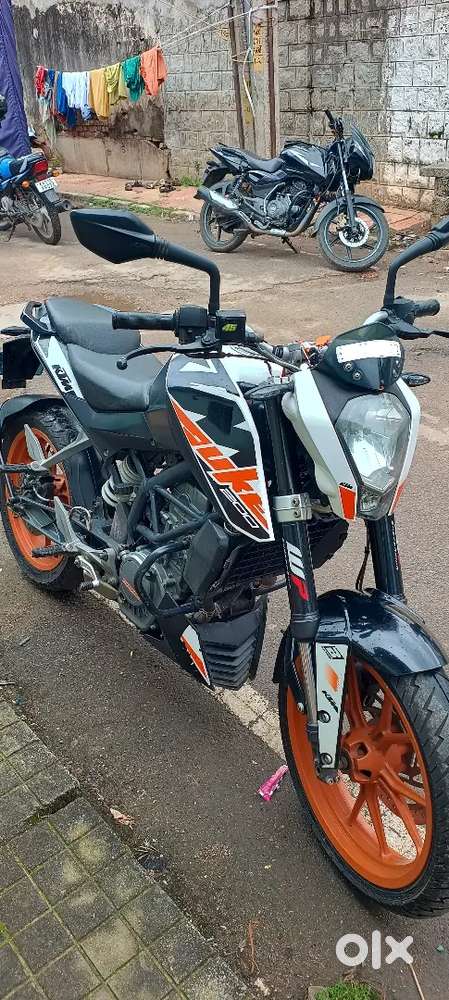 Ktm duke 200 bs3