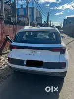 Hyundai Venue 2024 Diesel Well Maintained