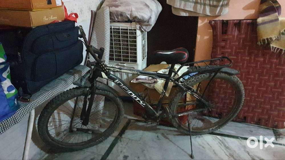 I'm selling my bicycle because i need money!