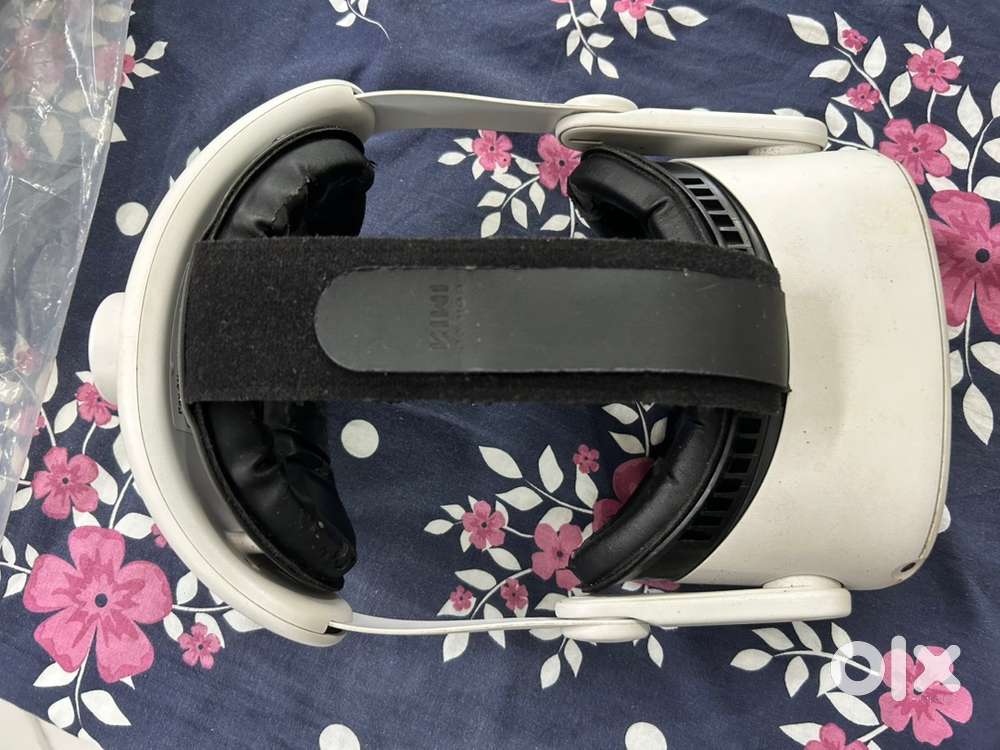 META QUEST 2 256GB VR HEADSET