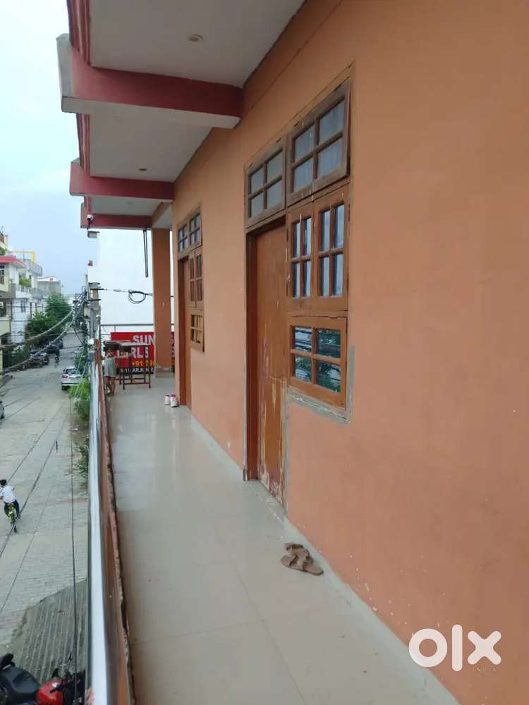 1500 / per bed for girls