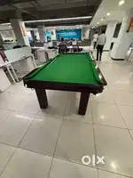 Pool table