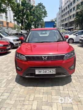 Mahindra XUV300 W4, 2023, Petrol