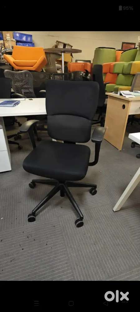 Steelcase B Plus Task Chair