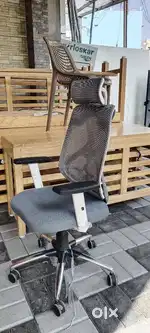 1.5 year old Software Office /Training Company furniture Table chairs
