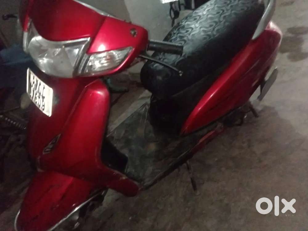 Paiso ki zarurat hain islie sell kar rahe hain