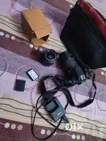 I am selling my canon 1300 d with two lenses