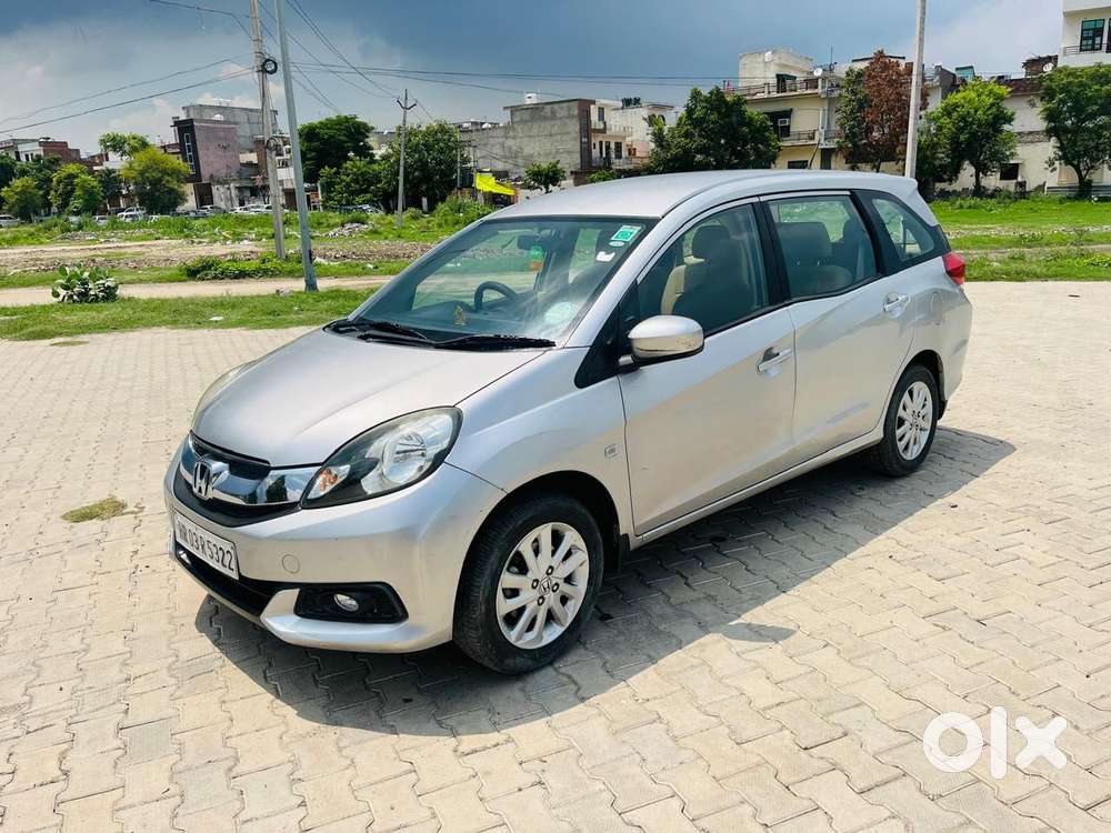 Honda Mobilio 1.5 V i-VTEC, 2014, Petrol