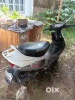 Scooty for sell