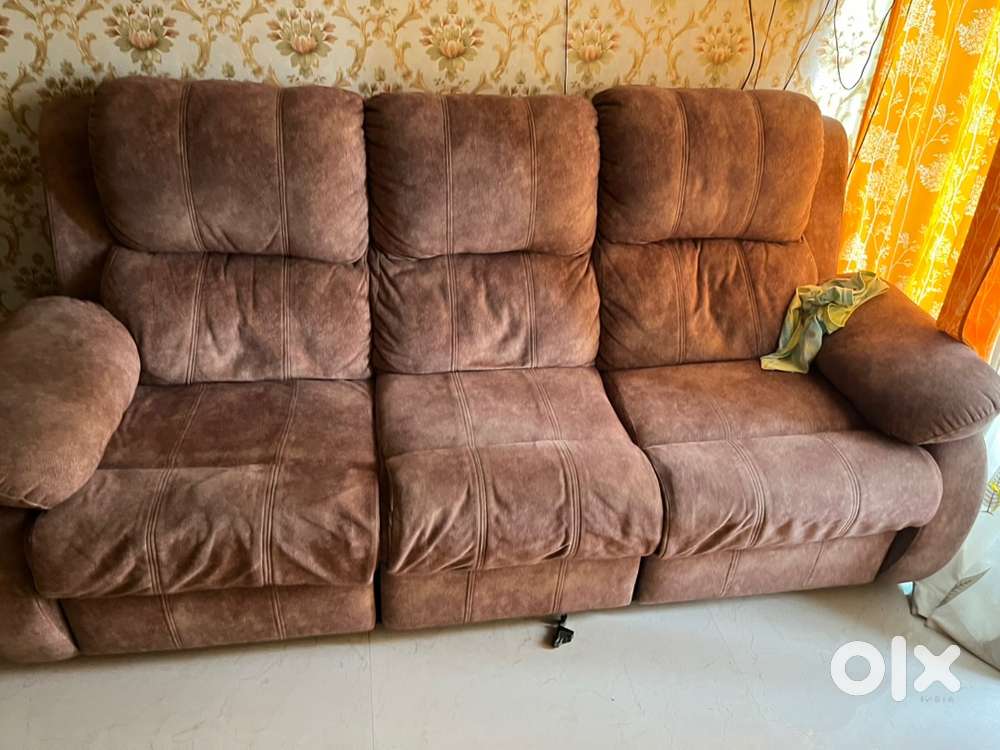 3 seater recliner sofa