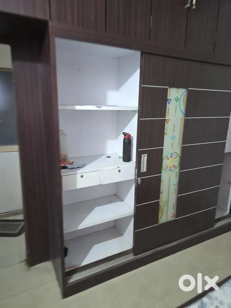 Male room mate required