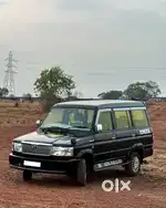 Toyota Qualis 2004